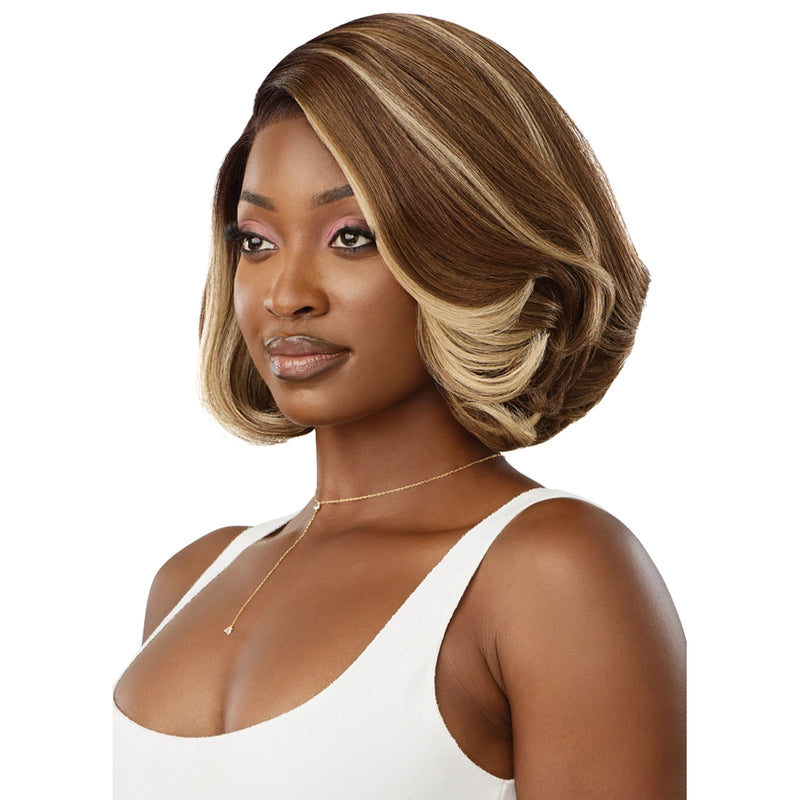 Outre Sleek Lay Part Synthetic Lace Front Wig - DANIKA