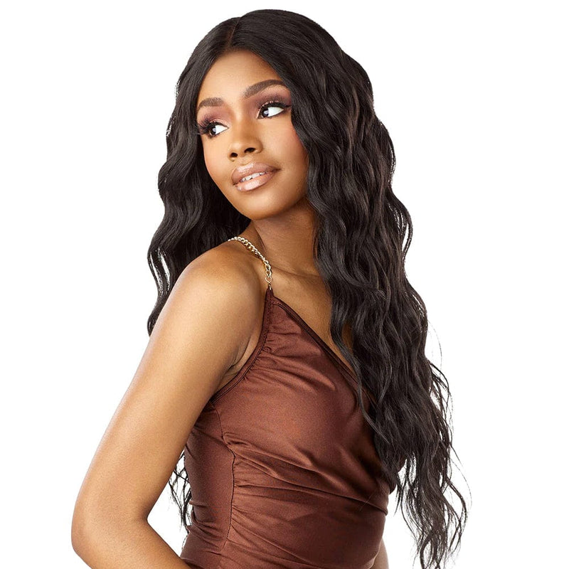 GIANA 28″ | Sensationnel Cloud9 What Lace? Human Hair Blend HD Lace Wig