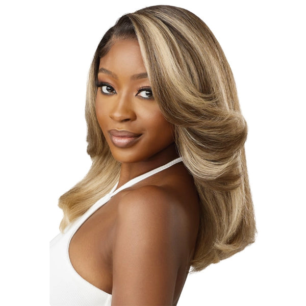 Outre Perfect Hairline Synthetic 13x6 HD Lace Front Wig - LEOMIE