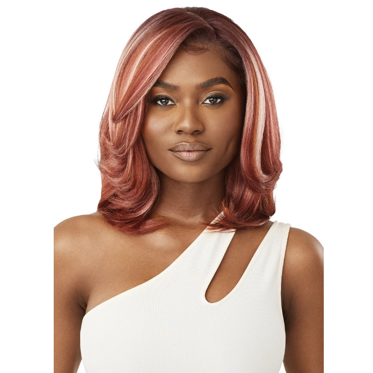 Outre Perfect Hairline Synthetic 13x4 HD Lace Front Wig - MILANI