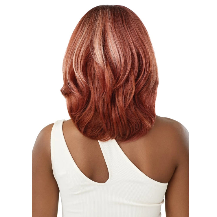 Outre Perfect Hairline Synthetic 13x4 HD Lace Front Wig - MILANI