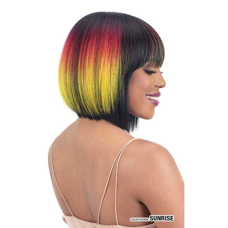 VICTORIA - Shake N Go Legacy Human Hair Blend Wig