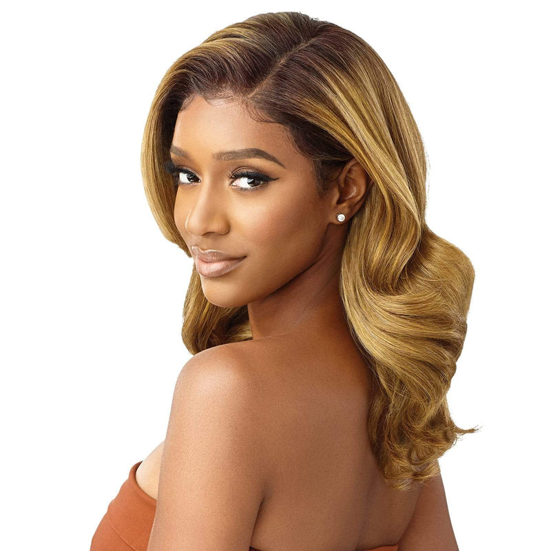 AMANDA | Outre Melted Hairline Synthetic HD Lace Front Wig | Hair to Beauty.