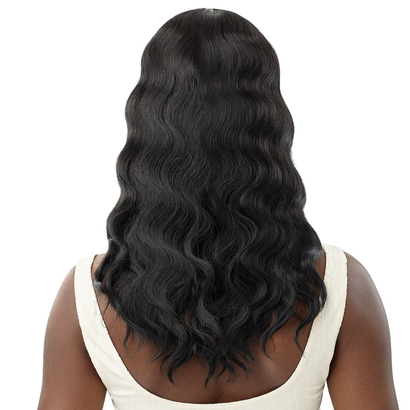 APOLIA | Outre Sleek Lay Part Synthetic Lace Front Wig | Hair to Beauty.