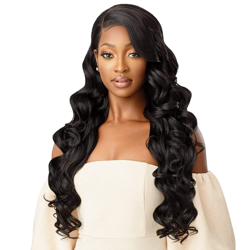 CHANDELL | Outre Melted Hairline Synthetic HD Lace Front Wig | Hair to Beauty.