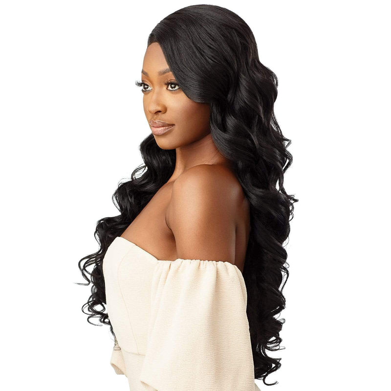 CHANDELL | Outre Melted Hairline Synthetic HD Lace Front Wig | Hair to Beauty.