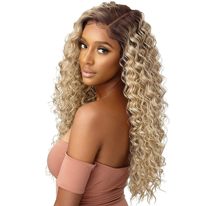 CONSTANZA | Outre Melted Hairline Synthetic HD Lace Front Wig | Hair to Beauty.