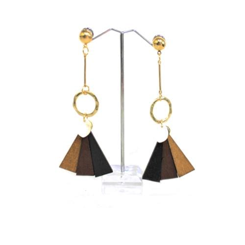 E0555 | Gold Earrings with Dangling Wooden Fan | Hair to Beauty.