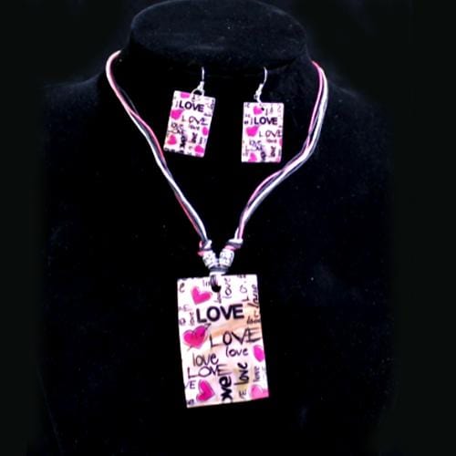 S0111 | Pink Heart Love Square Shell Necklace & Earring Set | Hair to Beauty.