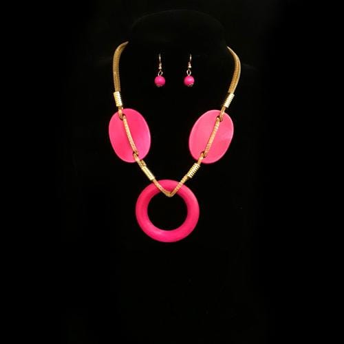 S0140 | Pink Wooden Statement Necklace & Earring Set | Hair to Beauty.