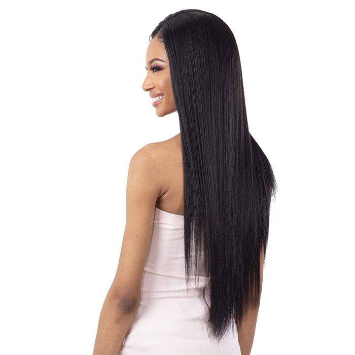 LIGHT YAKY STRAIGHT 30" | Organique Lace Front Wig | Hair to Beauty.