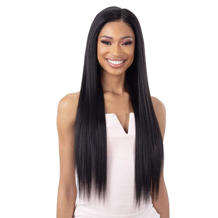 LIGHT YAKY STRAIGHT 30" | Organique Lace Front Wig | Hair to Beauty.